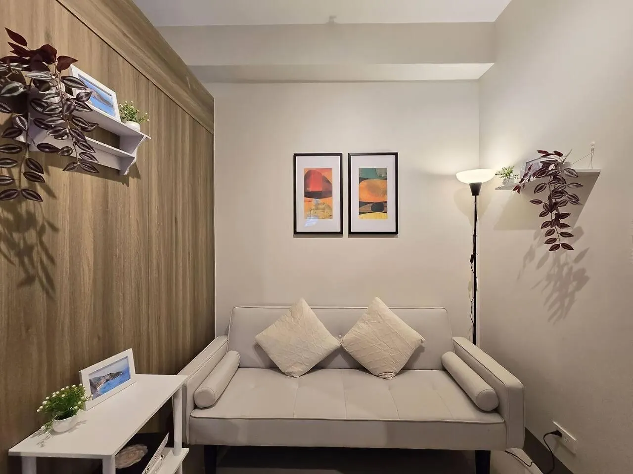 1Br Unit Condotel W Balcony Fame Residences #Fm61 Manila