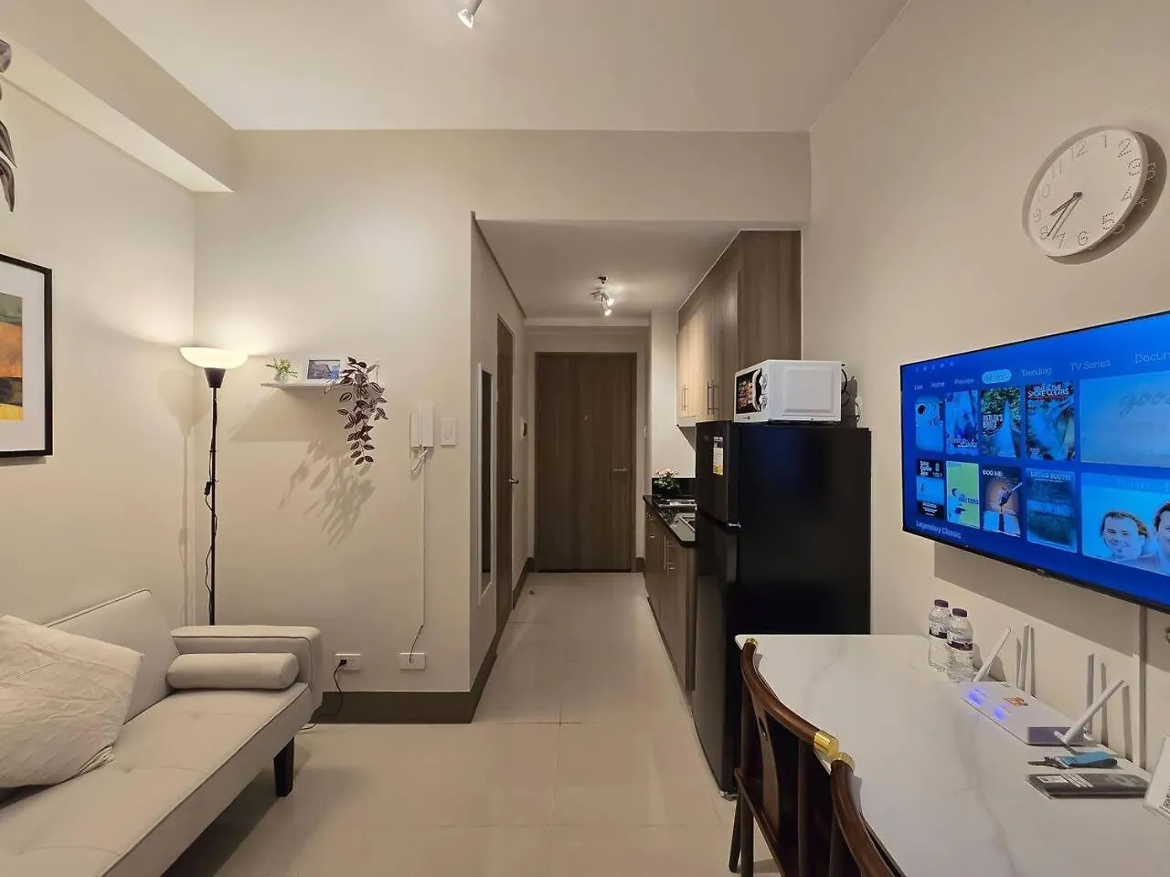 Apartment 1Br Unit Condotel W Balcony Fame Residences #Fm61 Manila Philippines