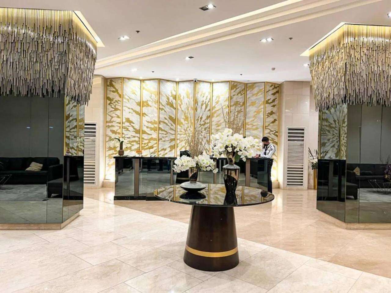 1Br Unit Condotel W Balcony Fame Residences #Fm61 Manila 0*,  Philippines